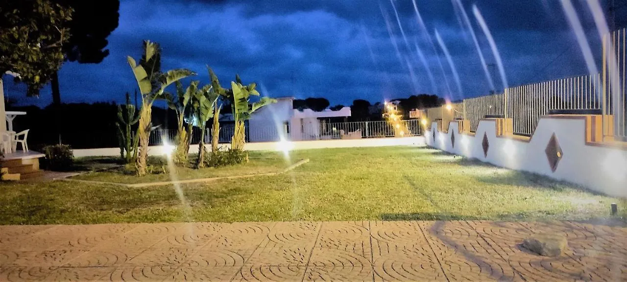 Feriehus Appartamenti In Villa Polimnia Fontane Bianche