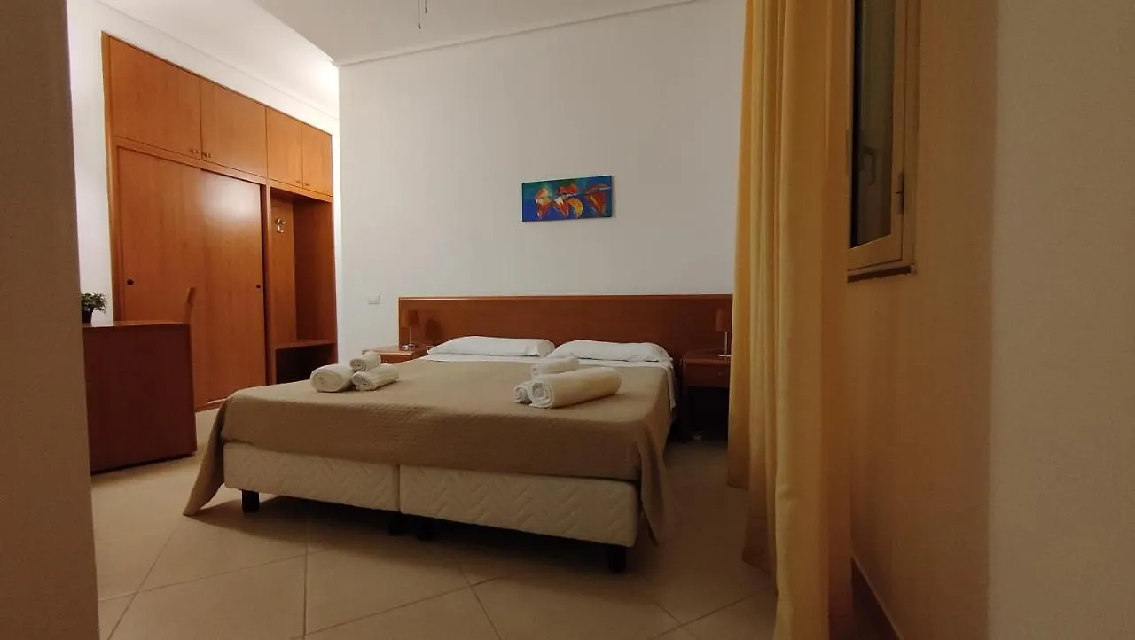 Appartamenti In Villa Polimnia Fontane Bianche Italien
